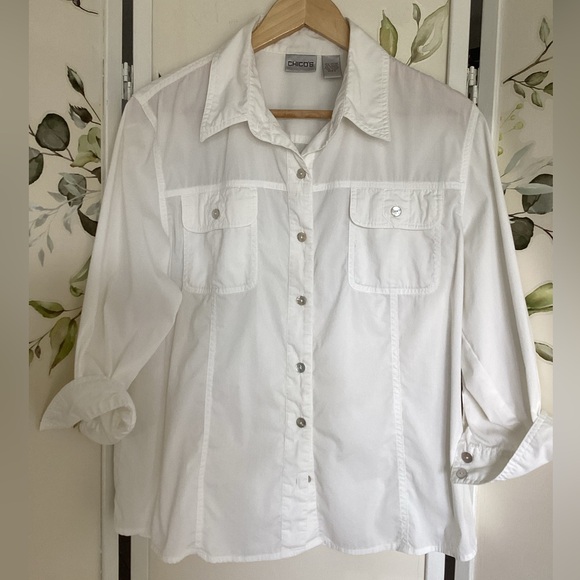 Chico's Tops - 🌺 CHICO’S white shirt Sz 2 button down mother of pearl buttons stretch cotton